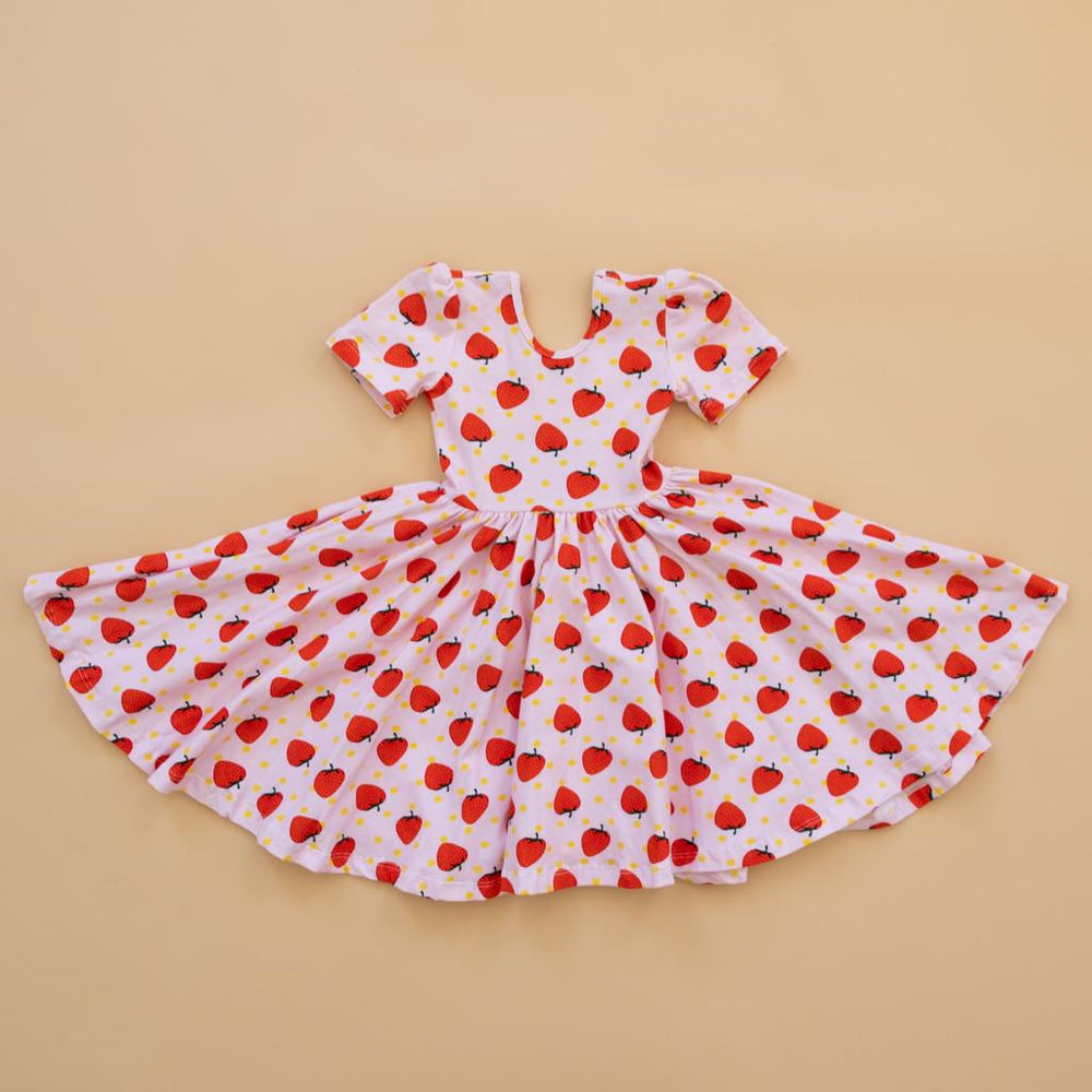 Puff Sleeve Dress in Strawberry
